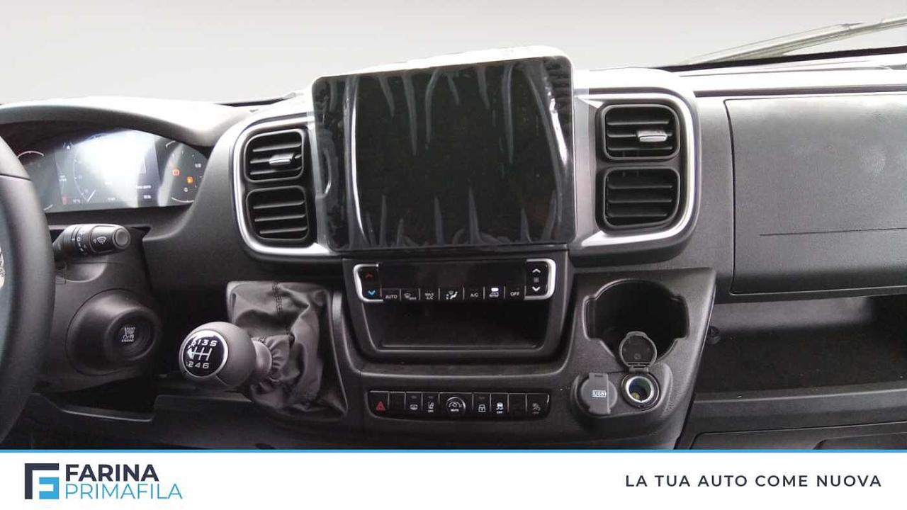 Peugeot Peugeot Boxer usata, con 4 porte