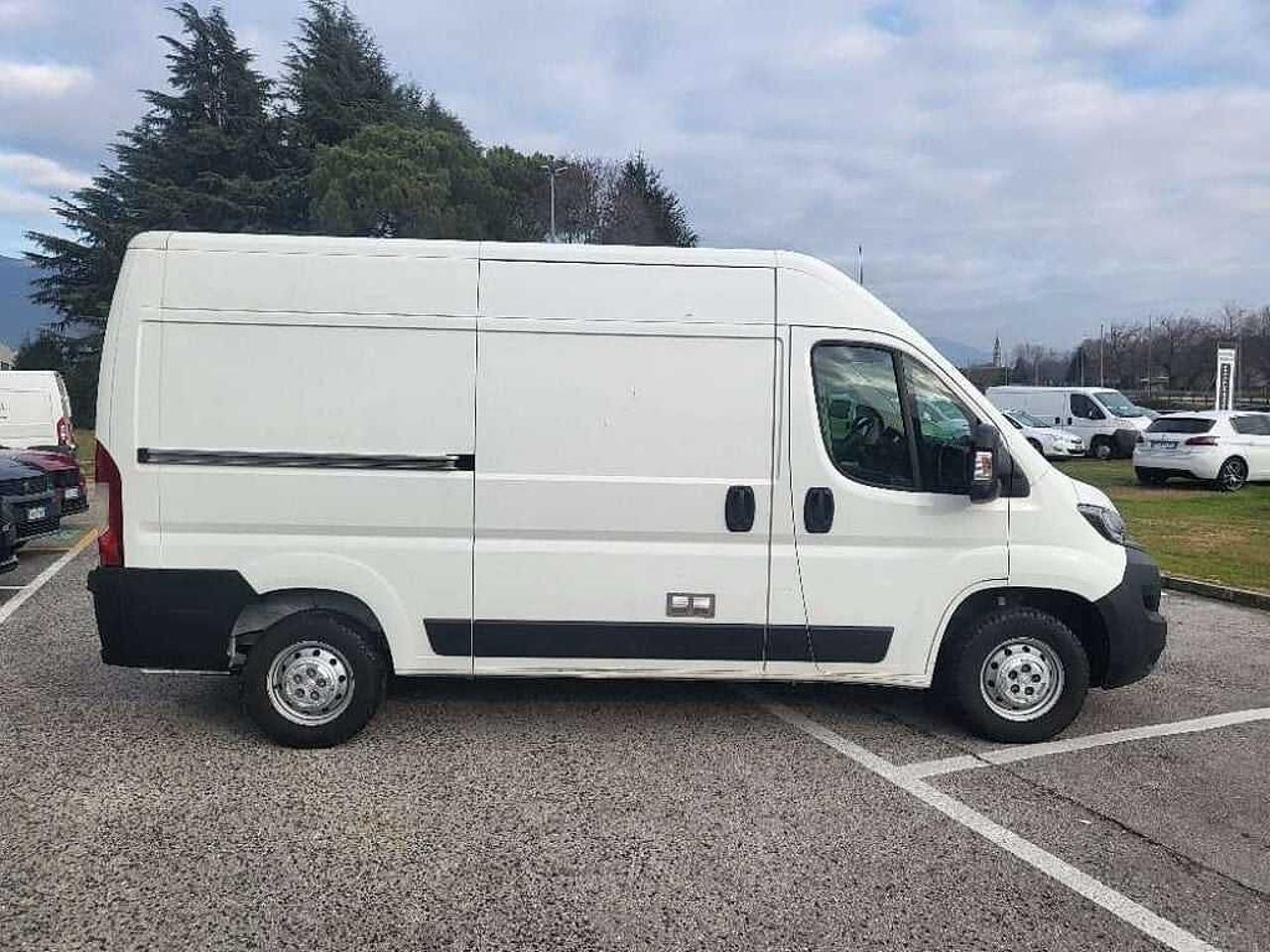 Peugeot Peugeot Boxer usata, con cruise control