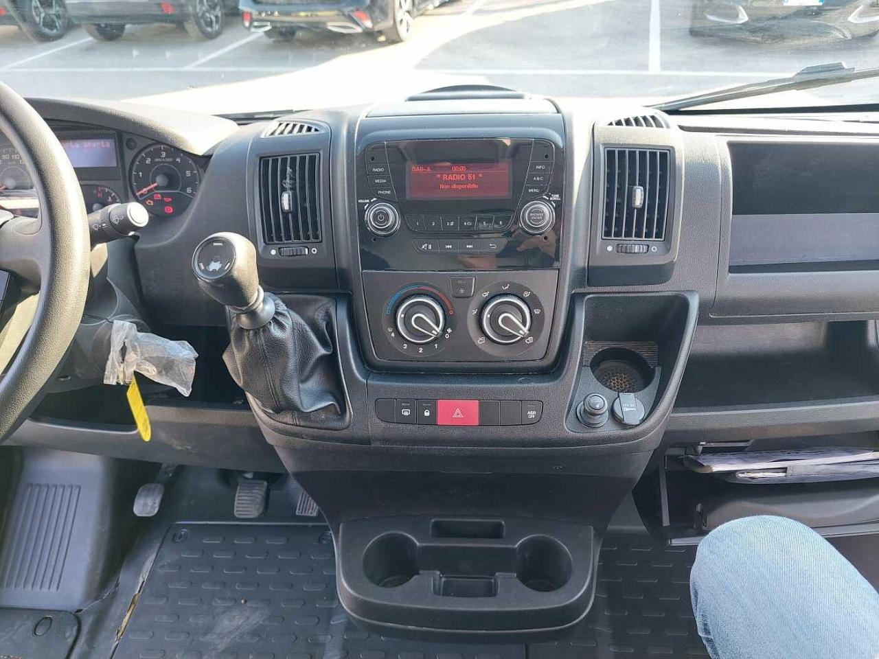 Peugeot Peugeot Boxer usata, con cerchi in lamiera da 15"