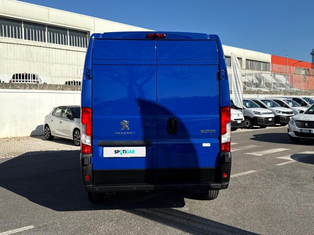 Peugeot Peugeot Boxer usata, con comandi audio al volante