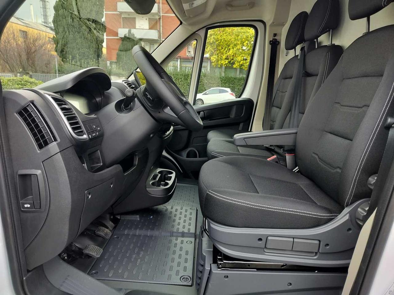 Peugeot Peugeot Boxer usata, con convertitore gearing