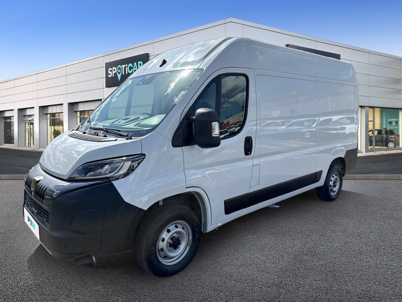 PEUGEOT PEUGEOT BOXER Usato BIANCO ICY PAST. diesel 2024