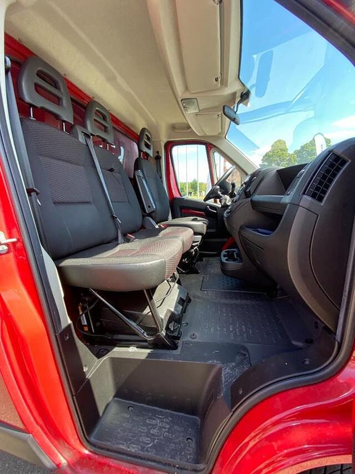 Peugeot Peugeot Boxer usata, con fari fendinebbia