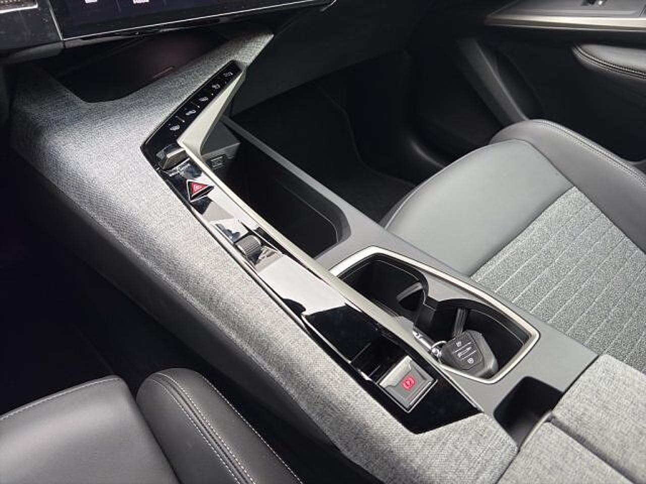 Peugeot Peugeot 3008 usata 9