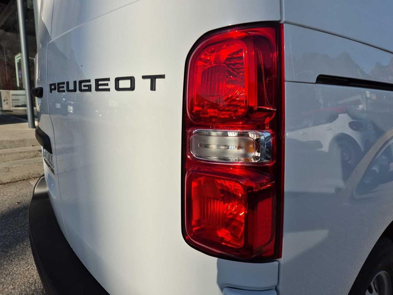 Peugeot Peugeot Expert usata, con airbag frontale conducente e passeggero