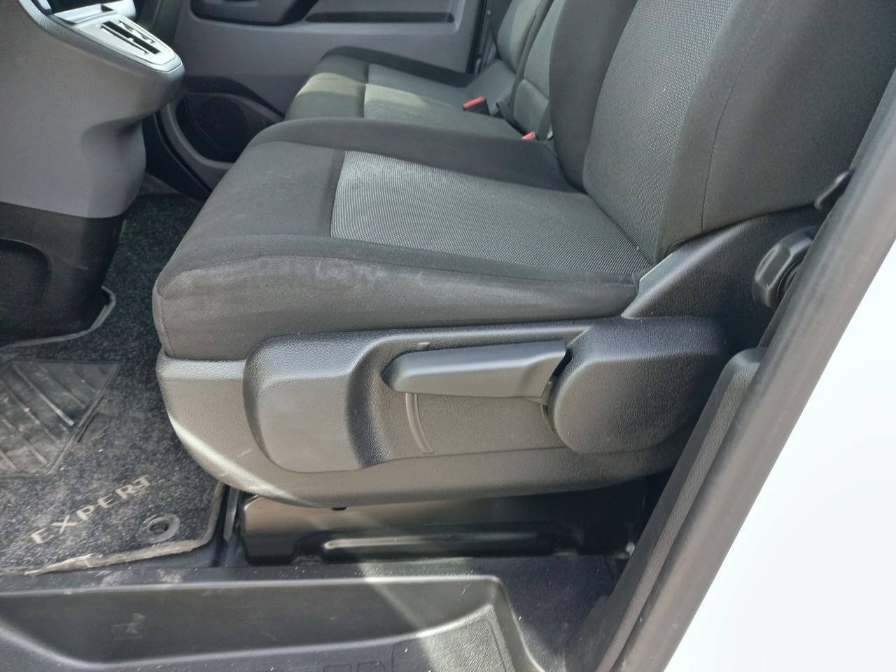 Peugeot Peugeot Expert usata, con assistenza alla frenata di emergenza