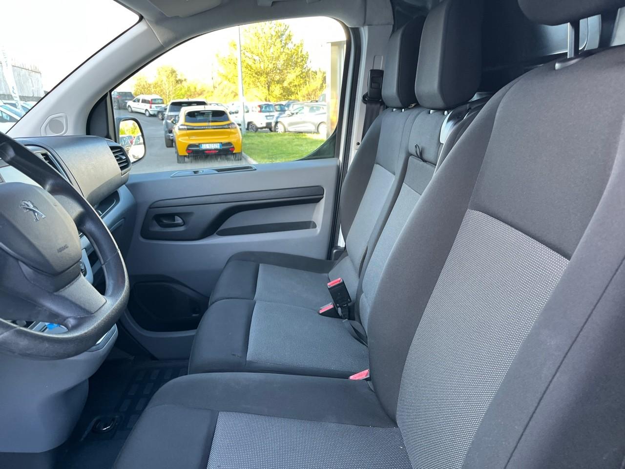 Peugeot Peugeot Expert usata, con 3,5 display multifunzionale pannello strumenti 1 e 8,9