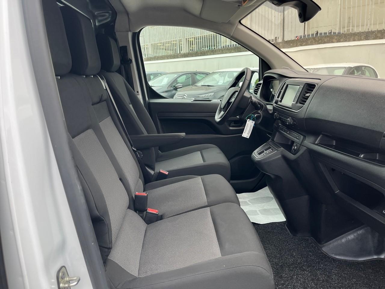 Peugeot Peugeot Expert usata, con 3,50 display multifunzionale Pannello strumenti 1 e 8,9