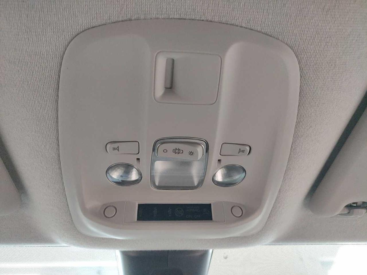 Peugeot Peugeot Expert usata, con chiusura centralizzata con chiusura automatica in movimento