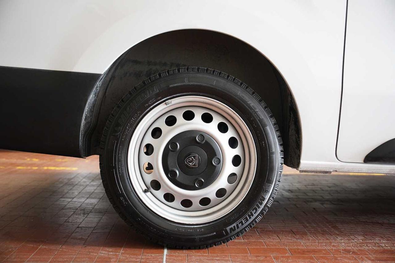 Peugeot Peugeot Expert usata 16