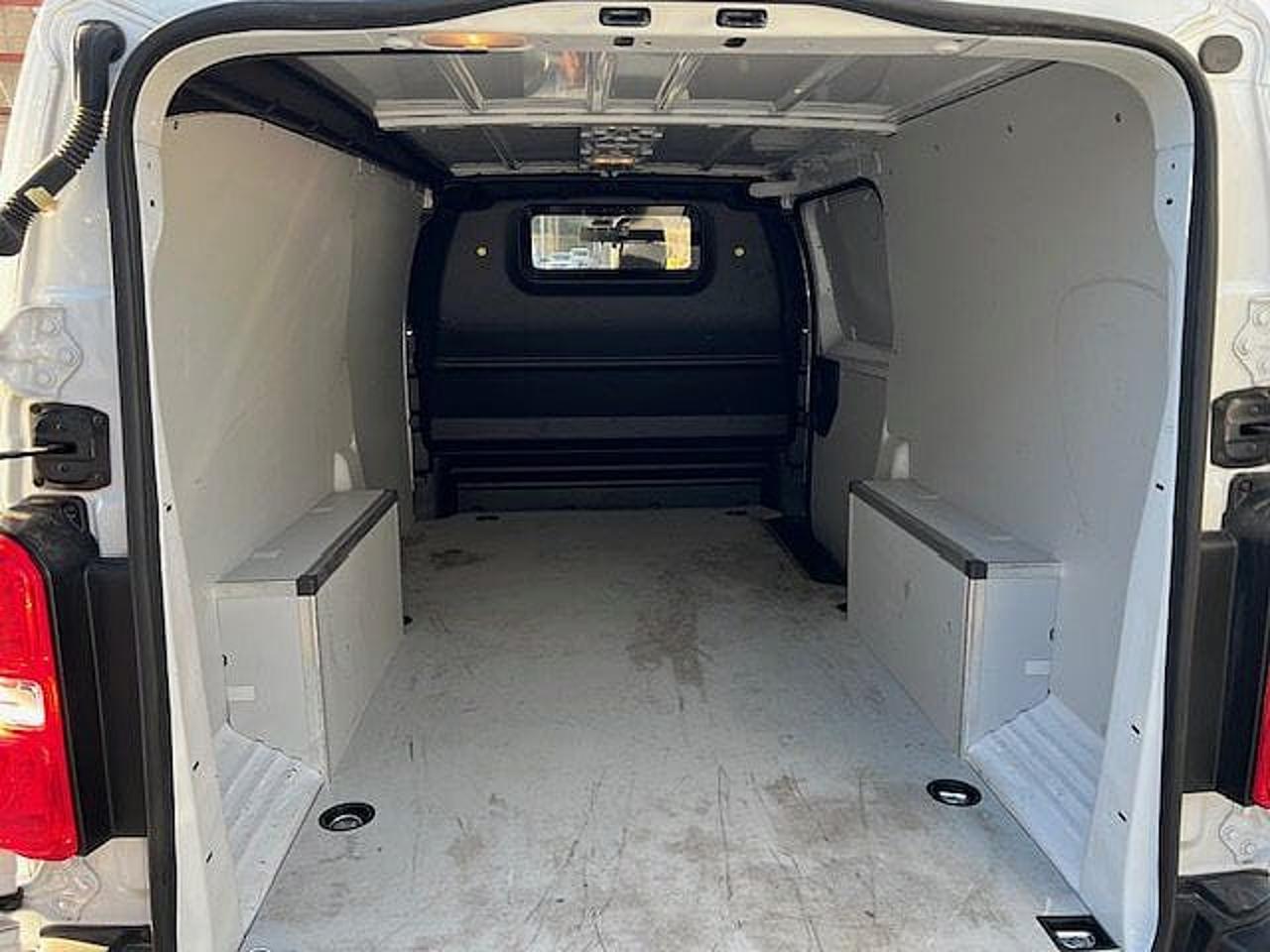 Peugeot Peugeot Expert usata 23