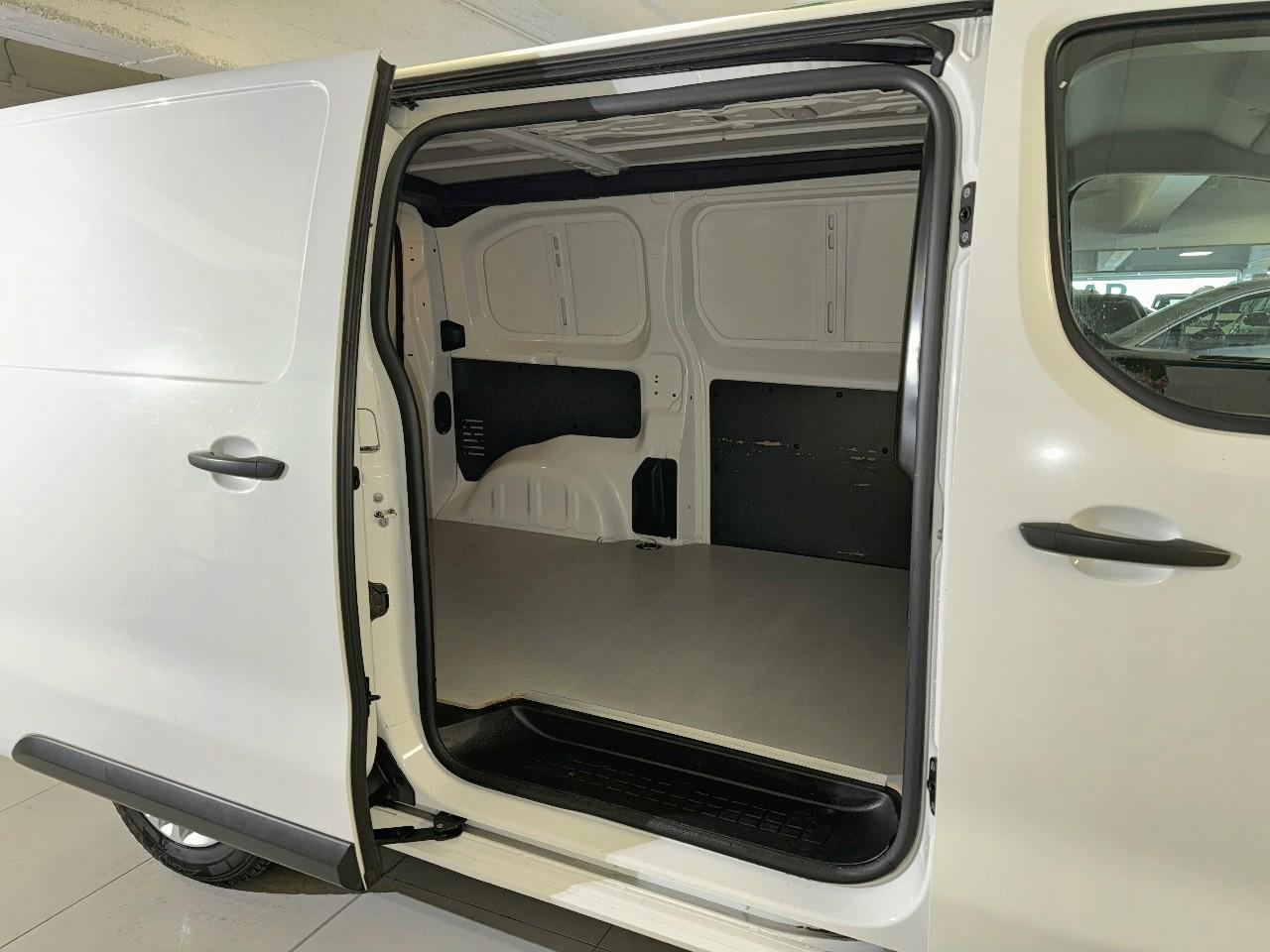 Peugeot Peugeot Expert usata, con Climatizzatore