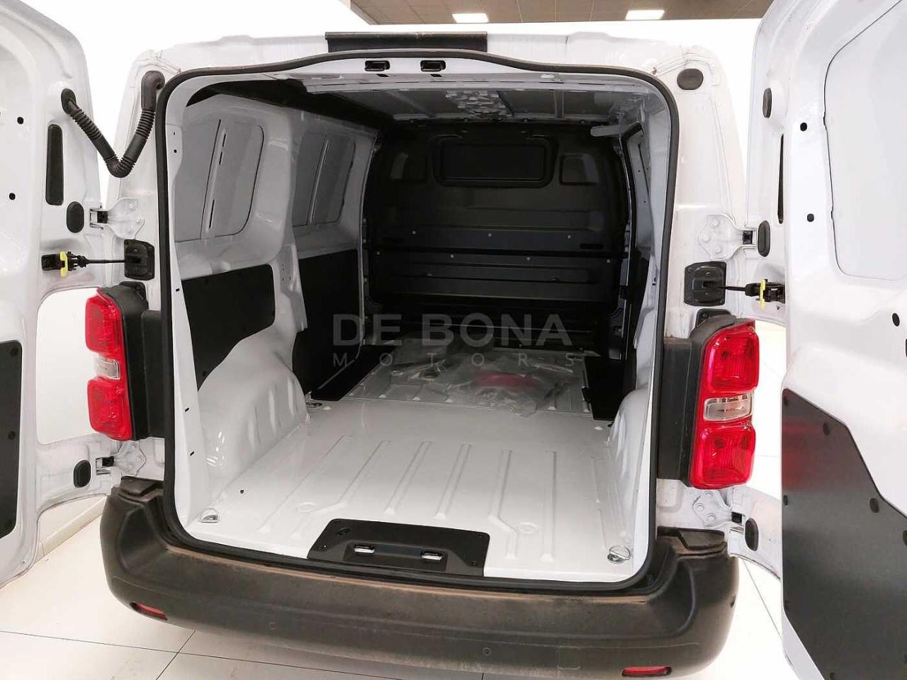 Peugeot Peugeot Expert usata 8