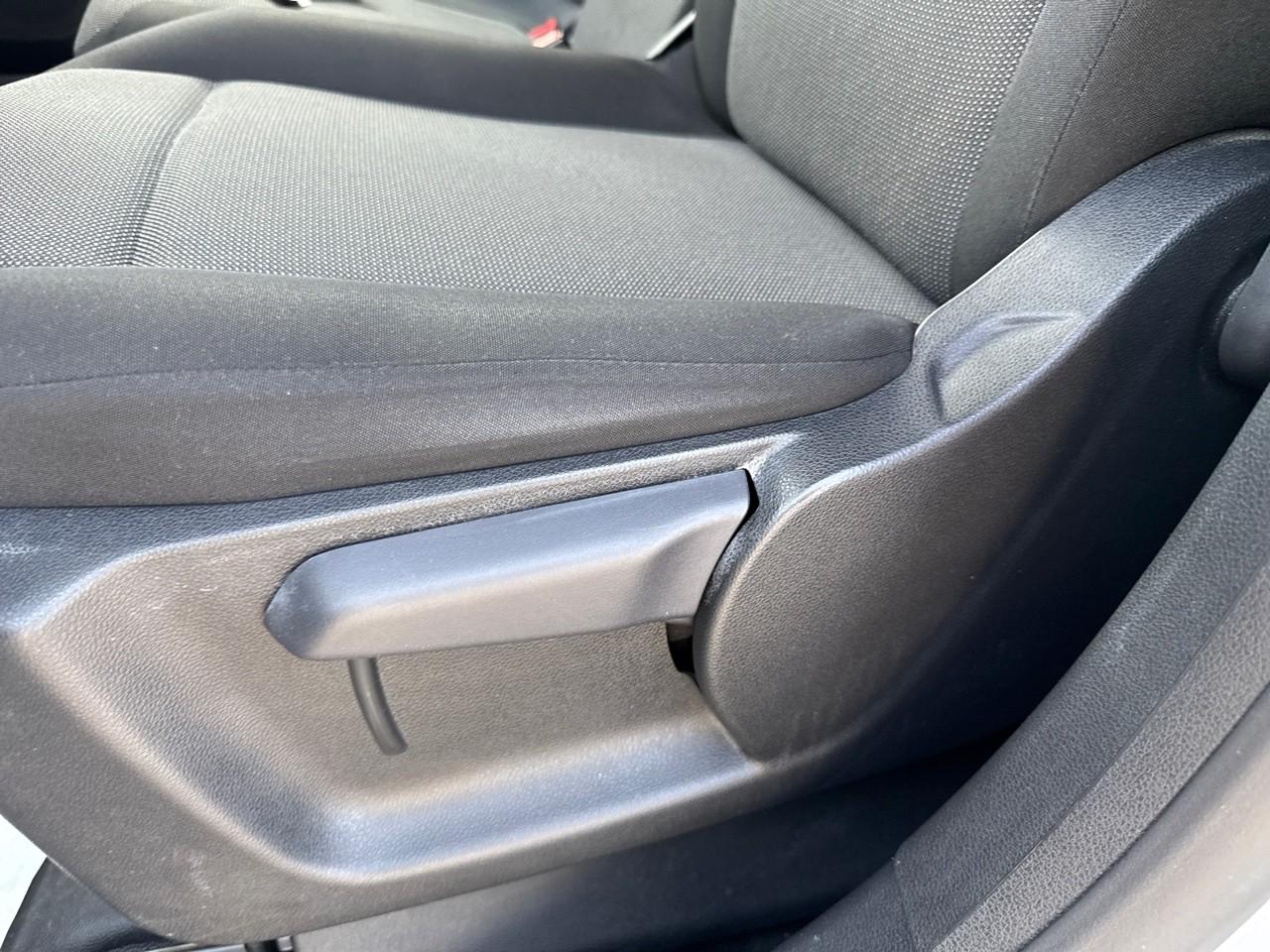 Peugeot Peugeot Partner usata, con assistenza alla frenata di emergenza