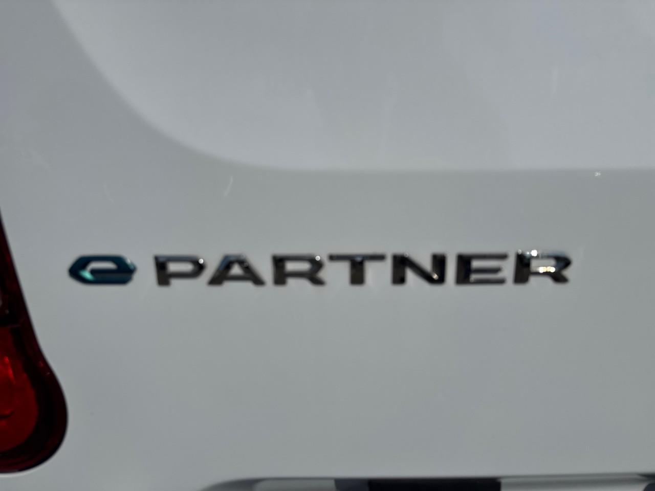 Peugeot Peugeot Partner usata, con chiamata di emergenza