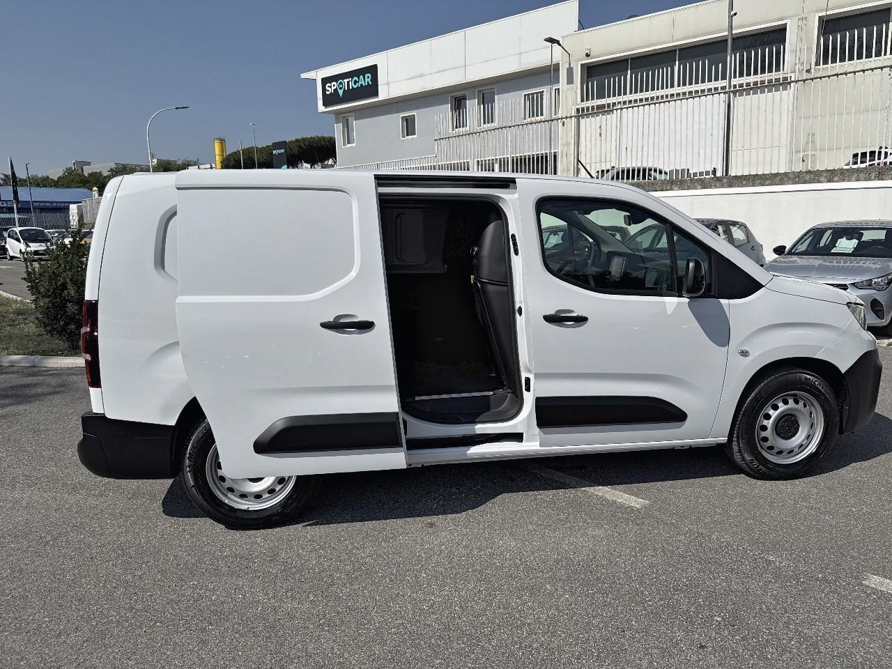 Peugeot Peugeot Partner usata, con cinture sicurezza ant. conducente con pretensionatori, cinture sicurezza ant. passeggero con pretensionatori, cinture sicurezza ant. centrale