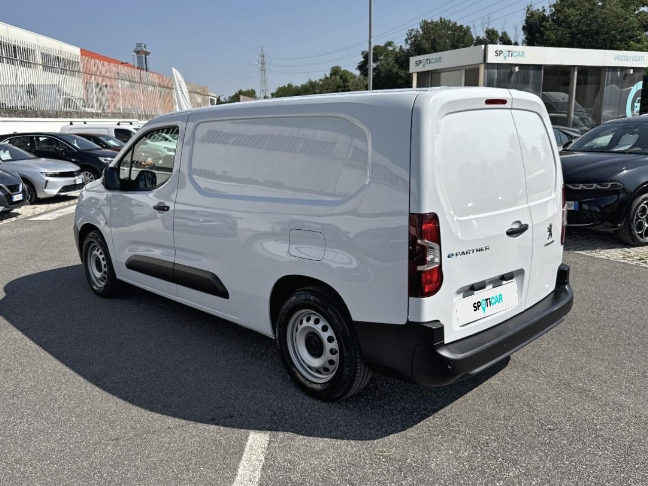 Peugeot Peugeot Partner usata, con connessione bluetooth