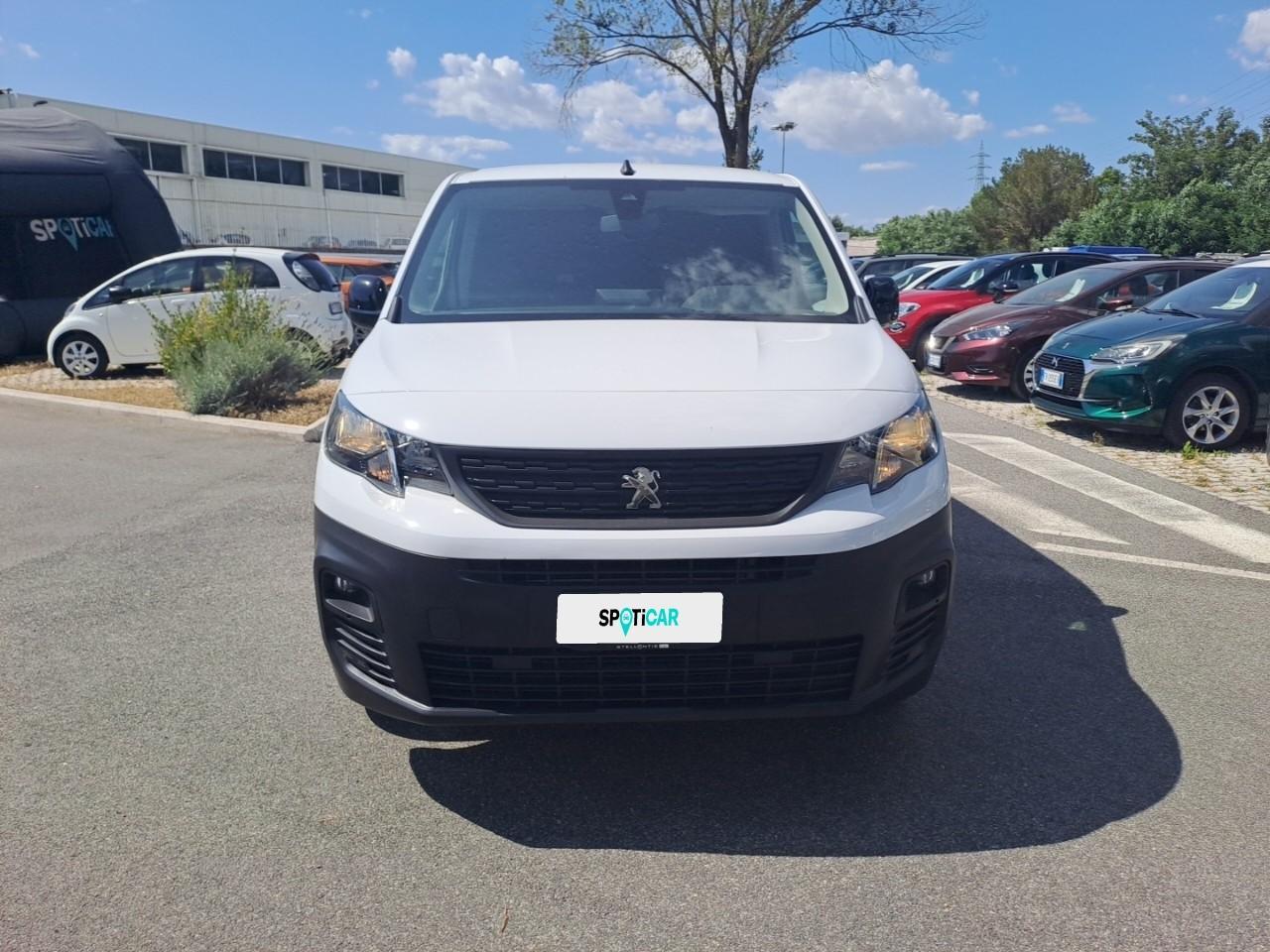 Peugeot Peugeot Partner usata, con chiusura centralizzata a distanza , incl. bagagliaio