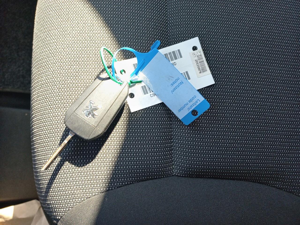 Peugeot Peugeot Partner usata, con alzacristalli elettrici anteriori