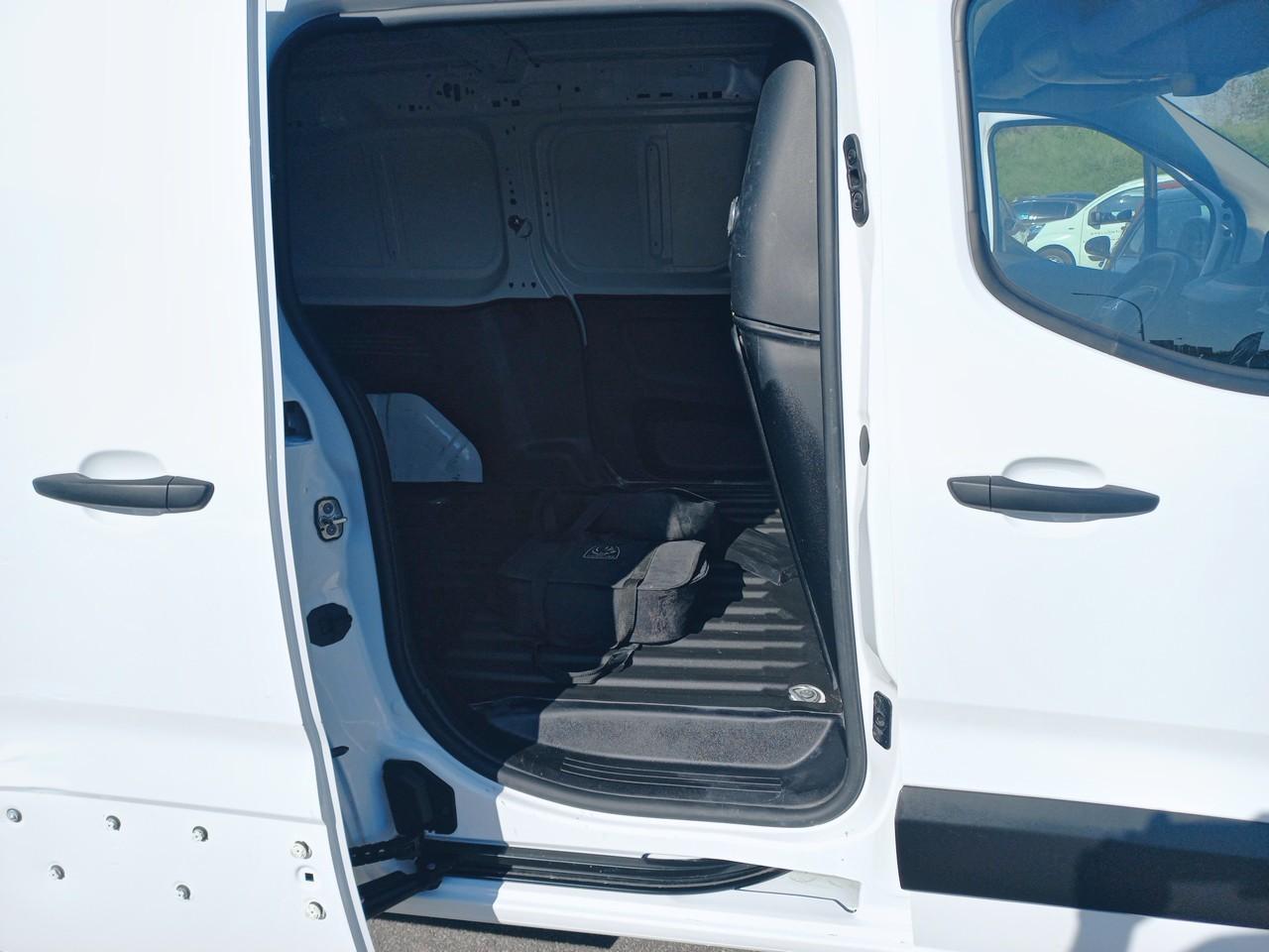 Peugeot Peugeot Partner usata, con chiamata di emergenza