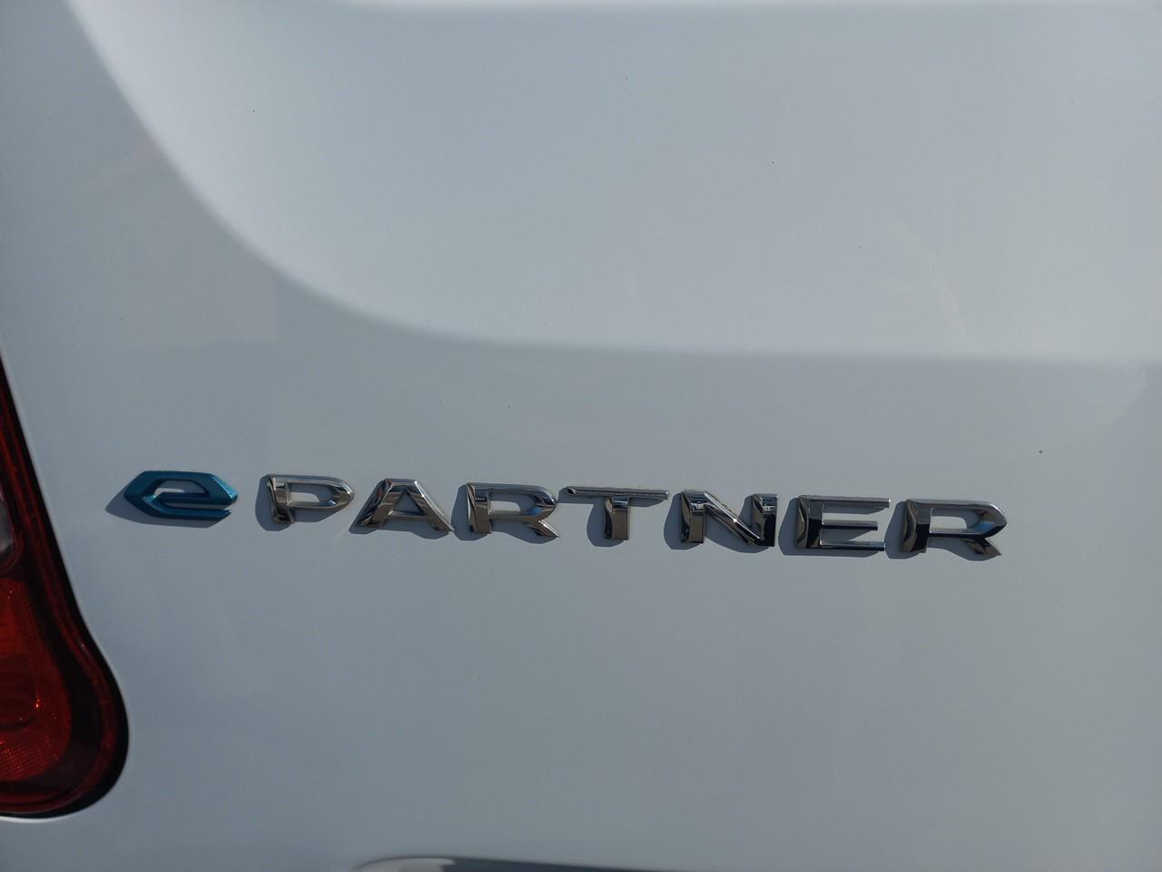 Peugeot Peugeot Partner usata, con cinture sicurezza ant. conducente con pretensionatori, cinture sicurezza ant. passeggero con pretensionatori, cinture sicurezza ant. centrale