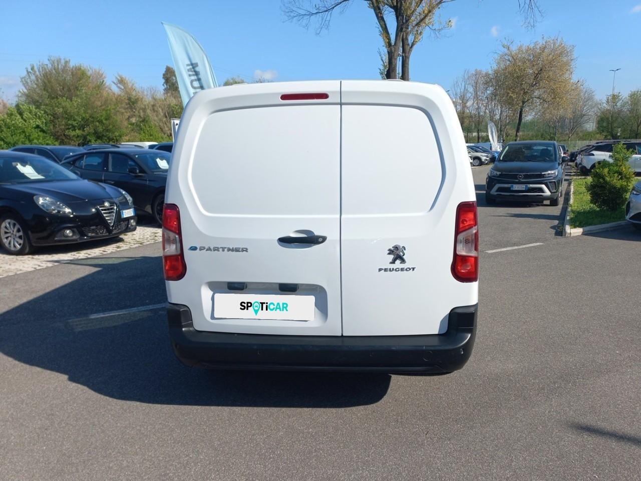 Peugeot Peugeot Partner usata, con computer con consumo medio