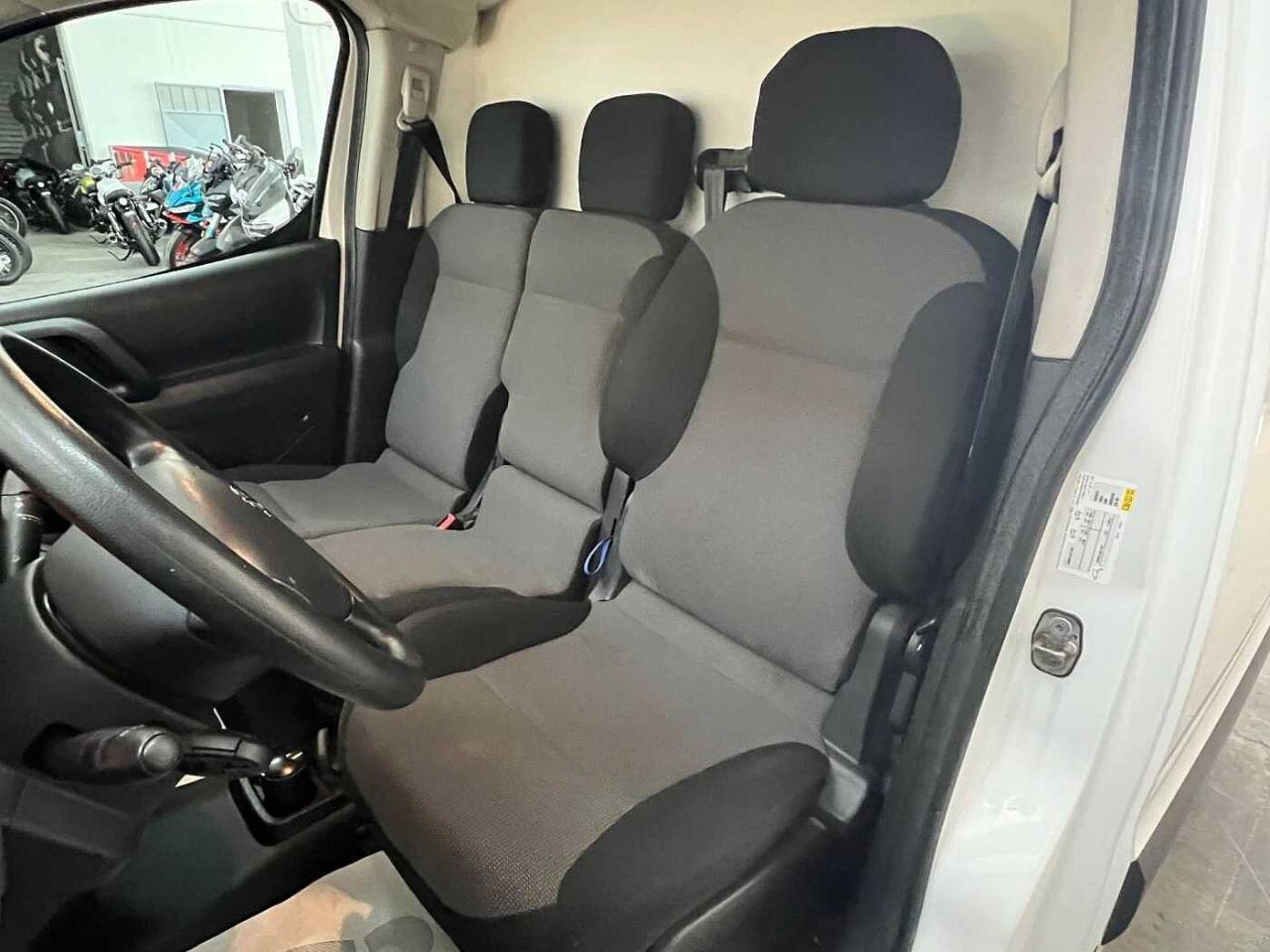 Peugeot Peugeot Partner usata, con 4 cilindri