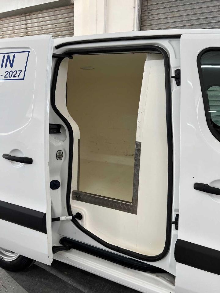 Peugeot Peugeot Partner usata 21