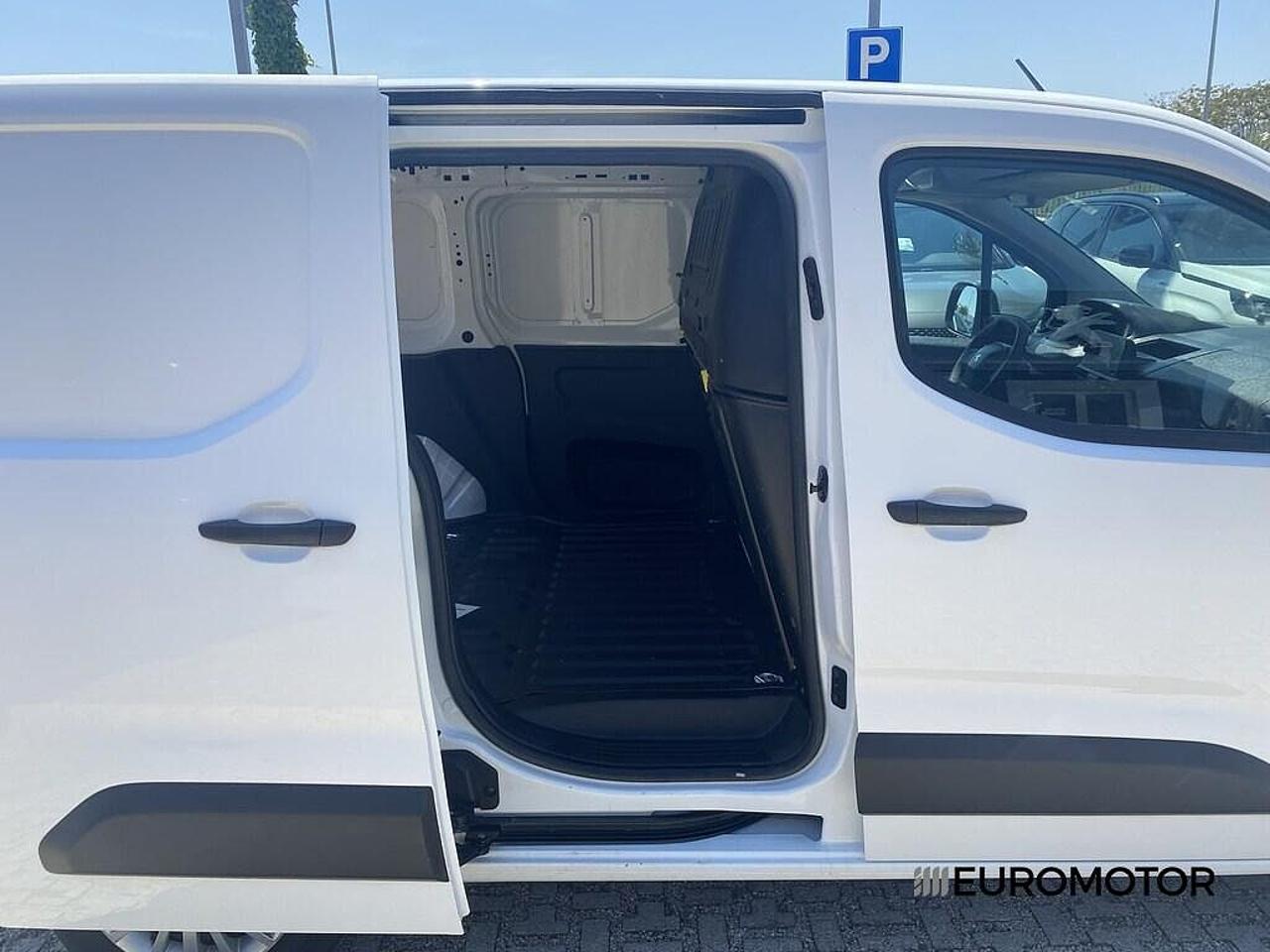 Peugeot Peugeot Partner usata, con 4 cilindri