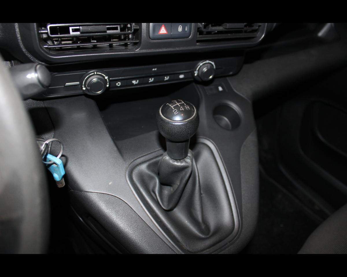 Peugeot Peugeot Partner usata, con autoradio