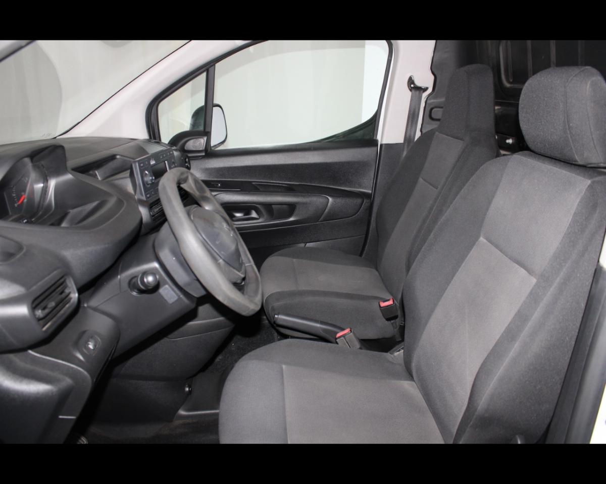 Peugeot Peugeot Partner usata, con chiusura centralizzata