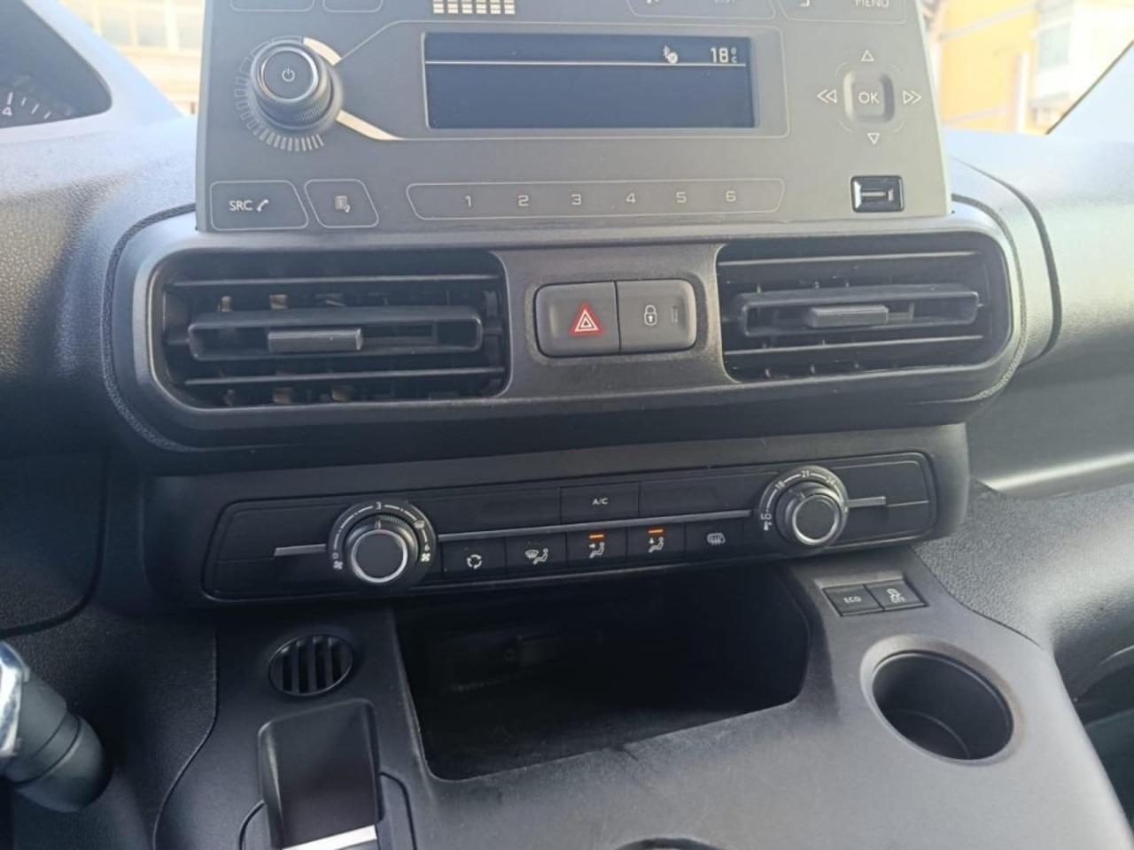 Peugeot Peugeot Partner usata 23