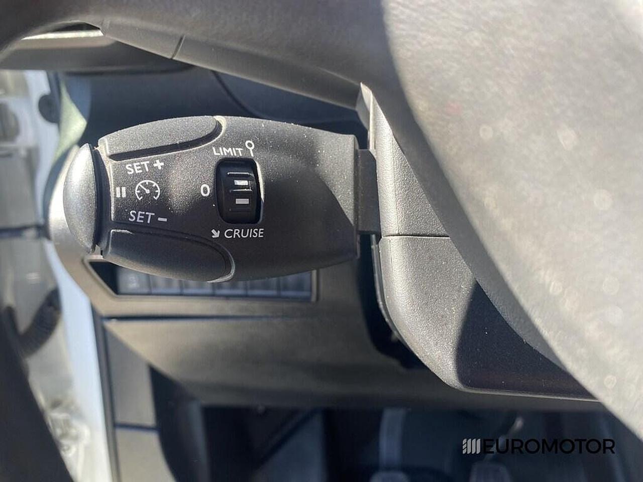 Peugeot Peugeot Partner usata, con radio