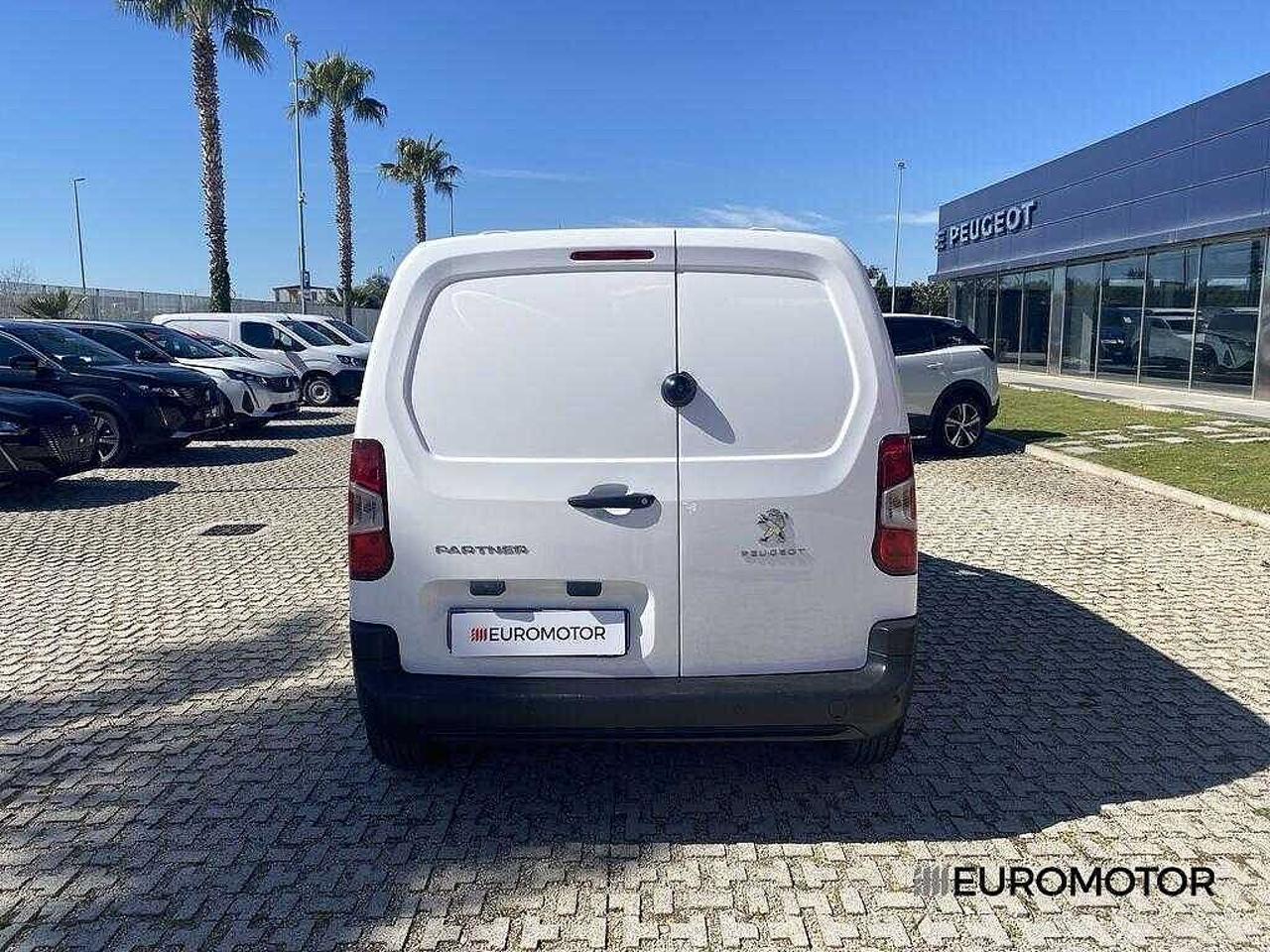 Peugeot Peugeot Partner usata, con volante multifunzione