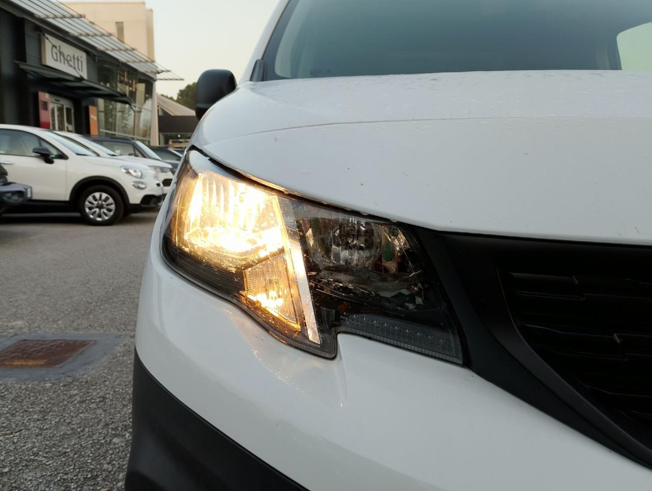 Peugeot Peugeot Partner usata 19