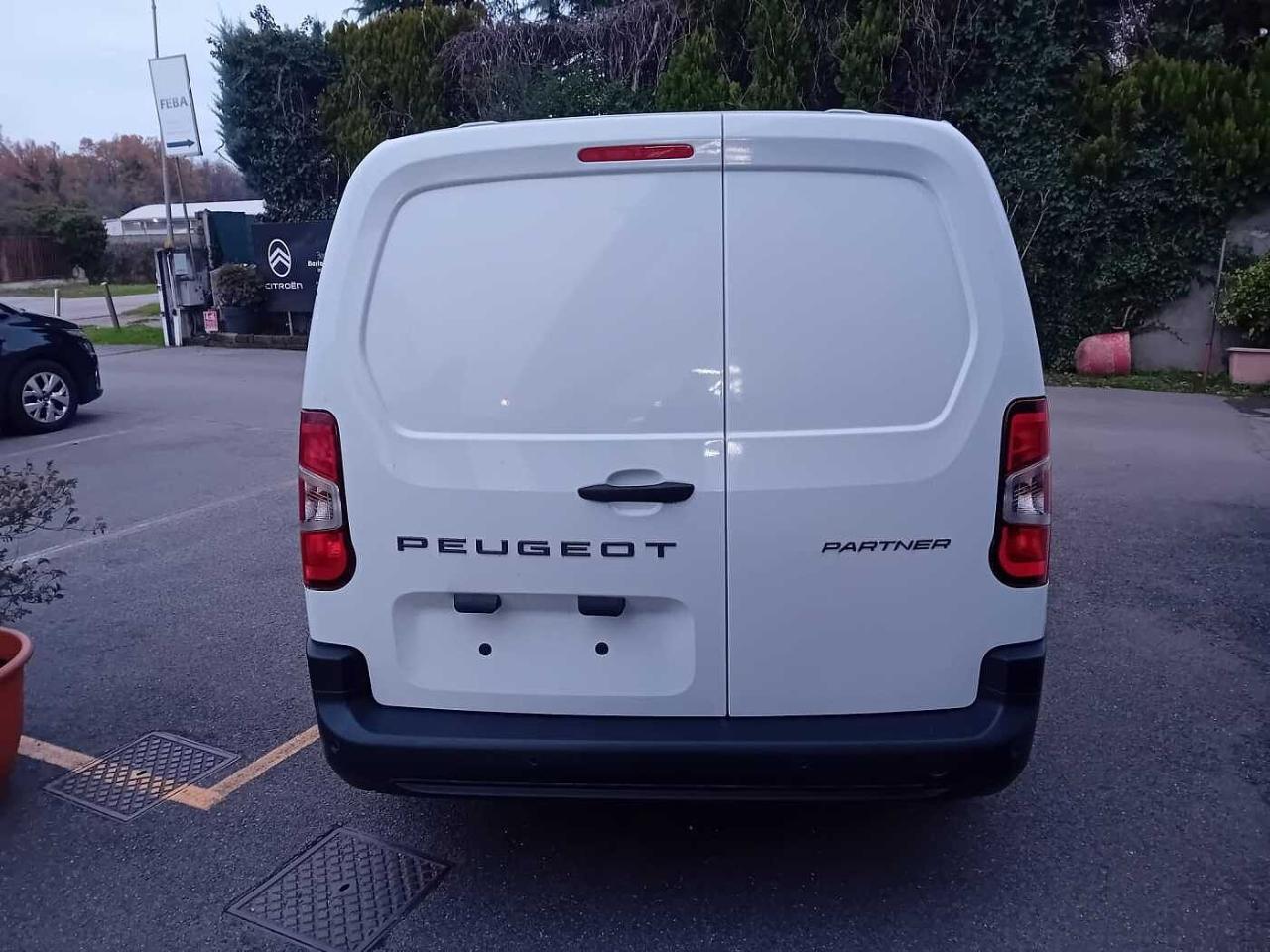 Peugeot Peugeot Partner usata 12