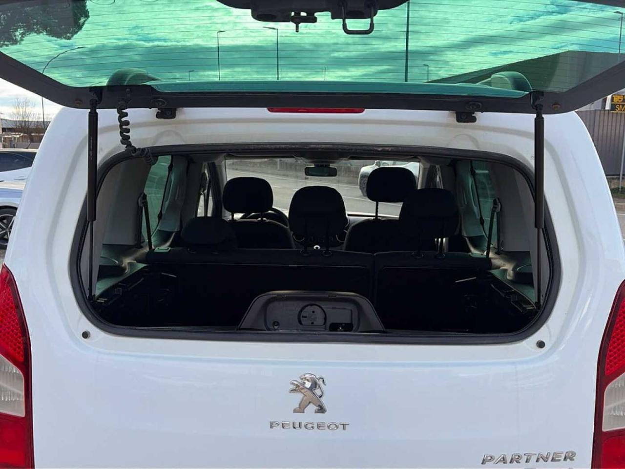 Peugeot Peugeot Partner usata 10