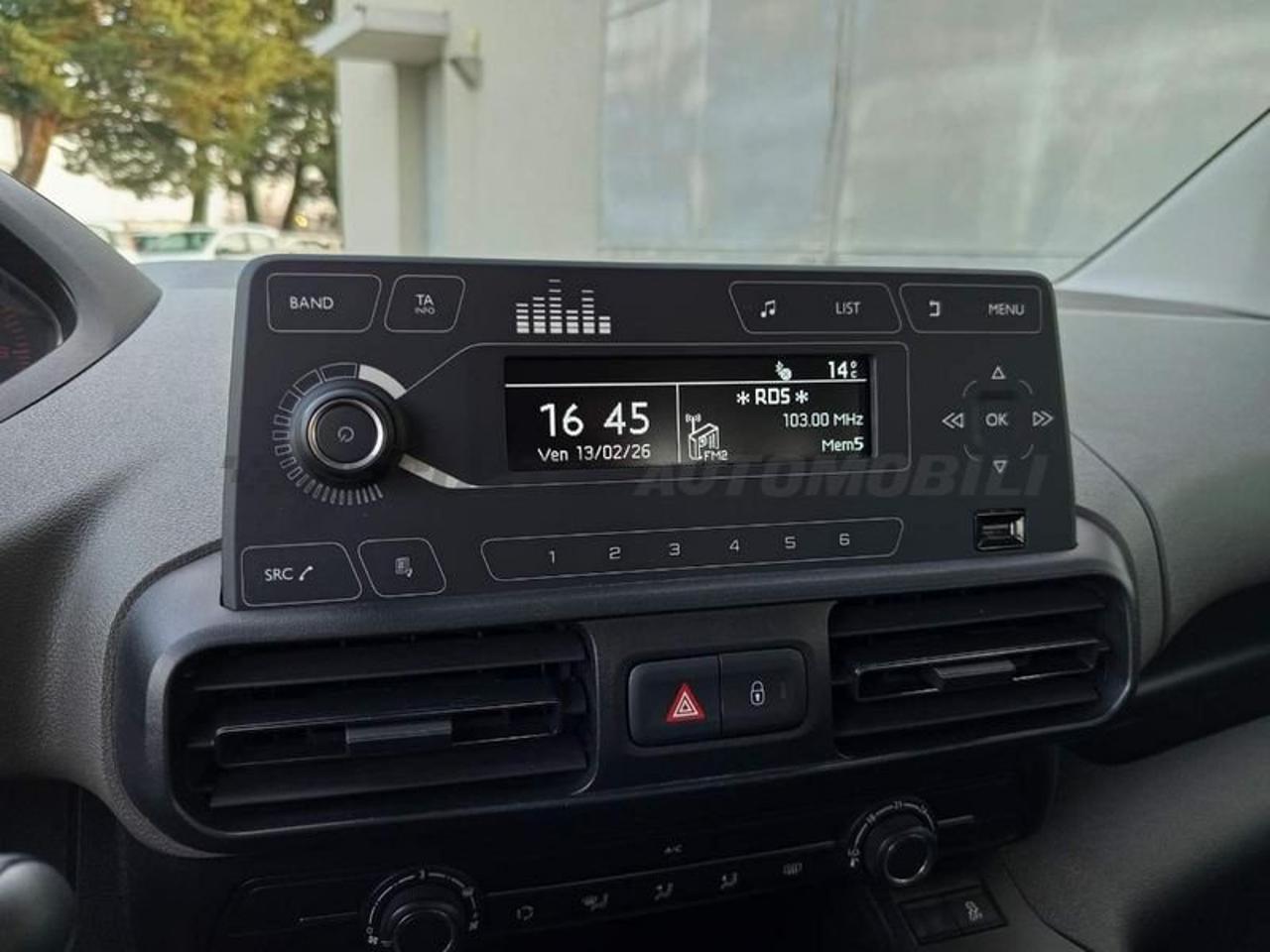 Peugeot Peugeot Rifter usata 23