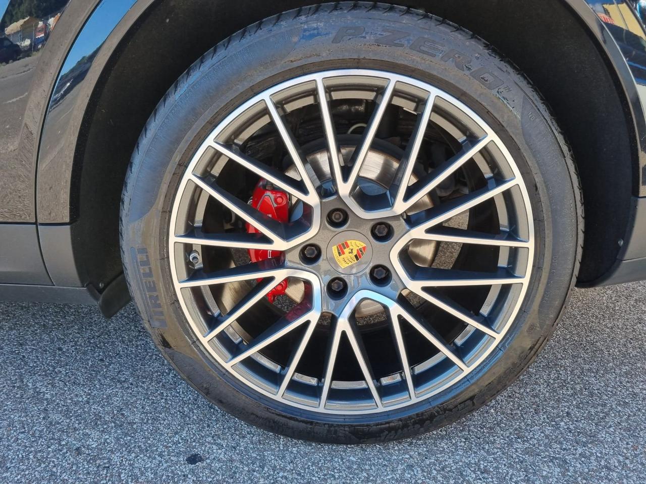 Porsche Porsche Cayenne usata 13