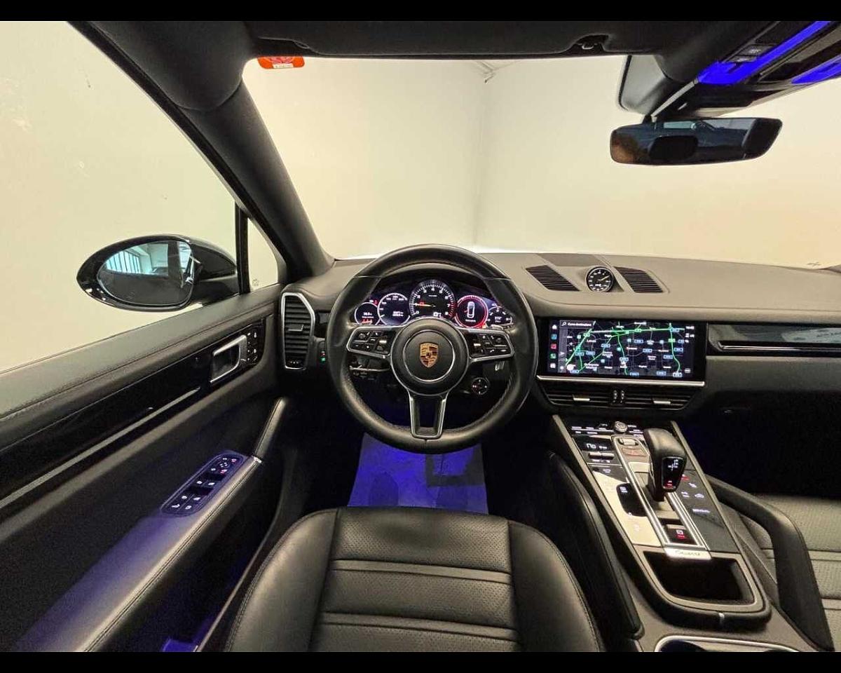 Porsche Porsche Cayenne usata, con illuminazione dell