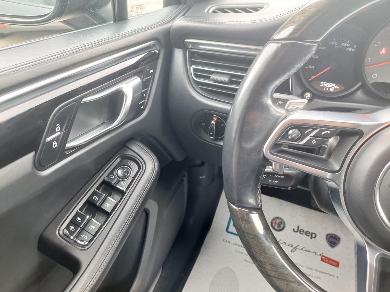 Porsche Porsche Macan usata, con regolazione elettrica sedili