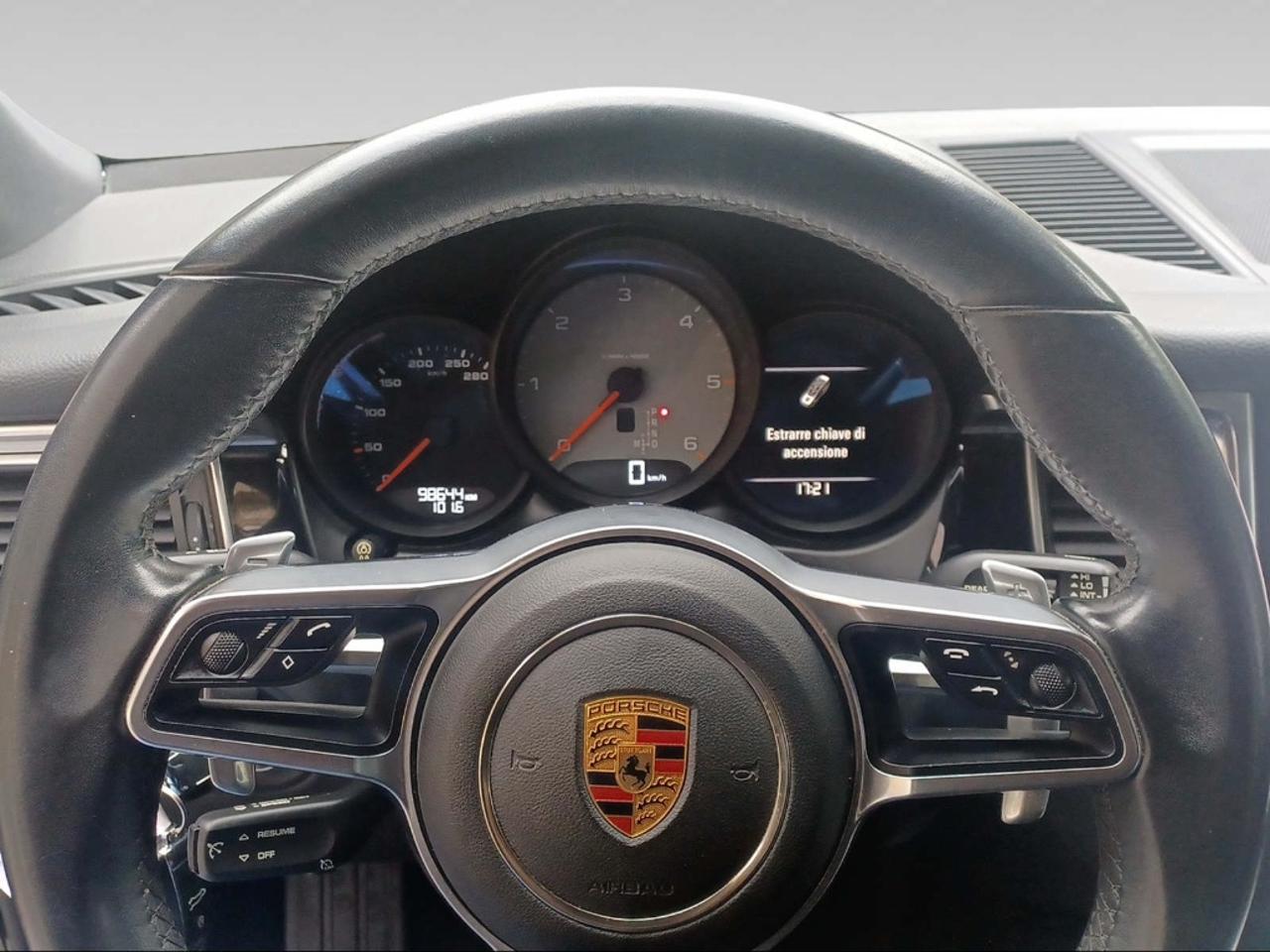 Porsche Porsche Macan usata, con cerchi in lega