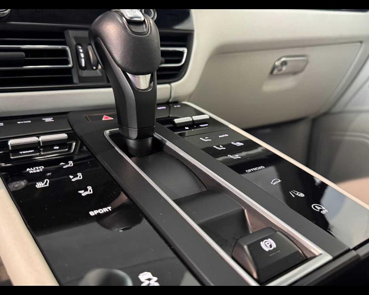 Porsche Porsche Macan usata, con 4x4
