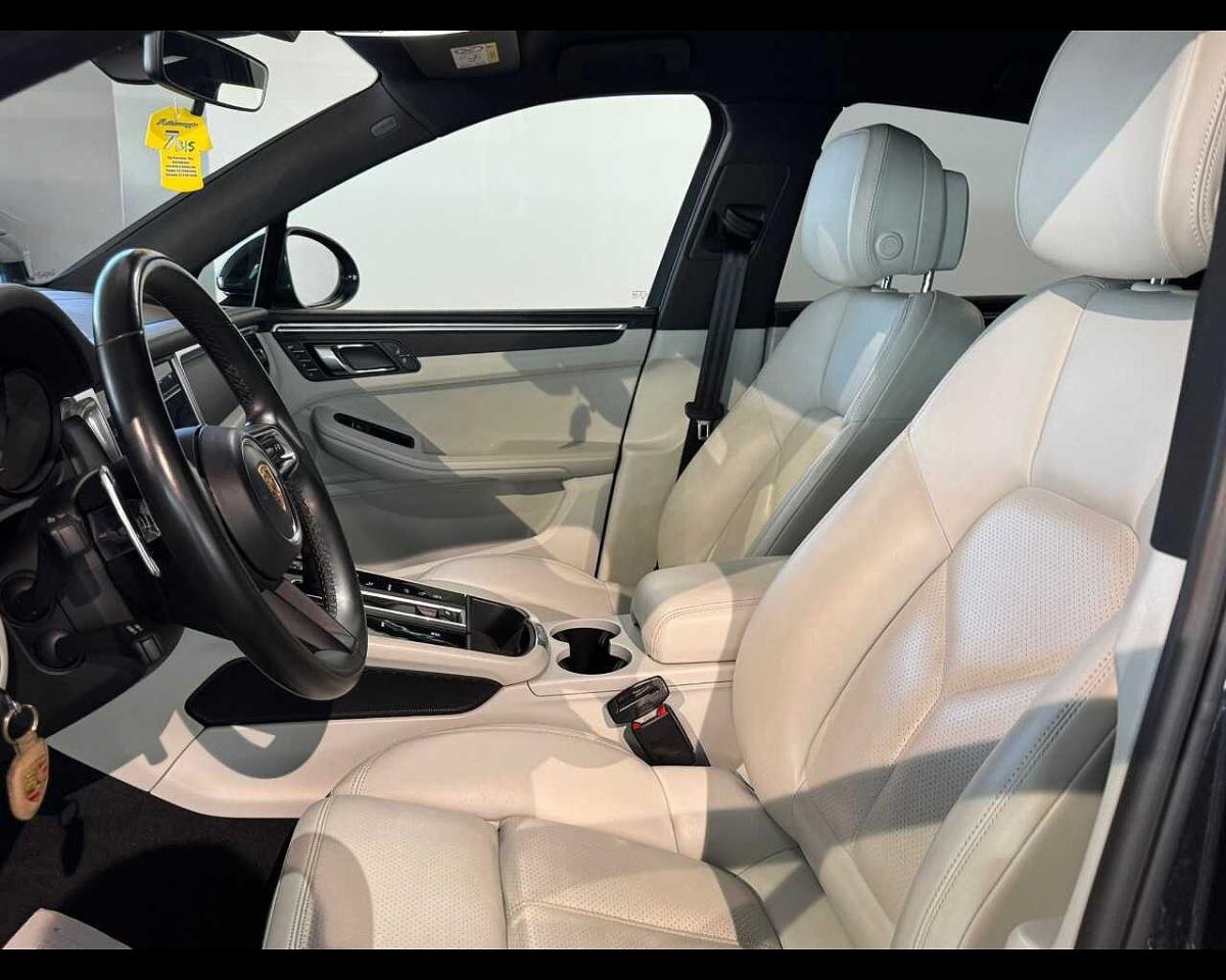 Porsche Porsche Macan usata, con 7 marce