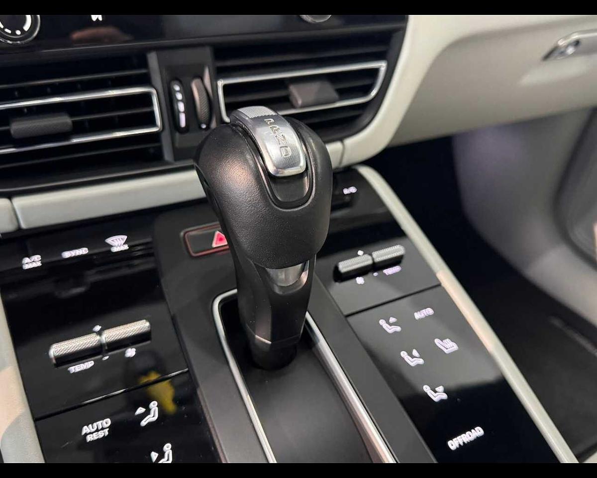 Porsche Porsche Macan usata, con illuminazione dell