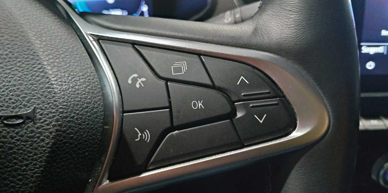 Renault Renault Arkana usata, con 6x Airbag (fontali + laterali + testa)