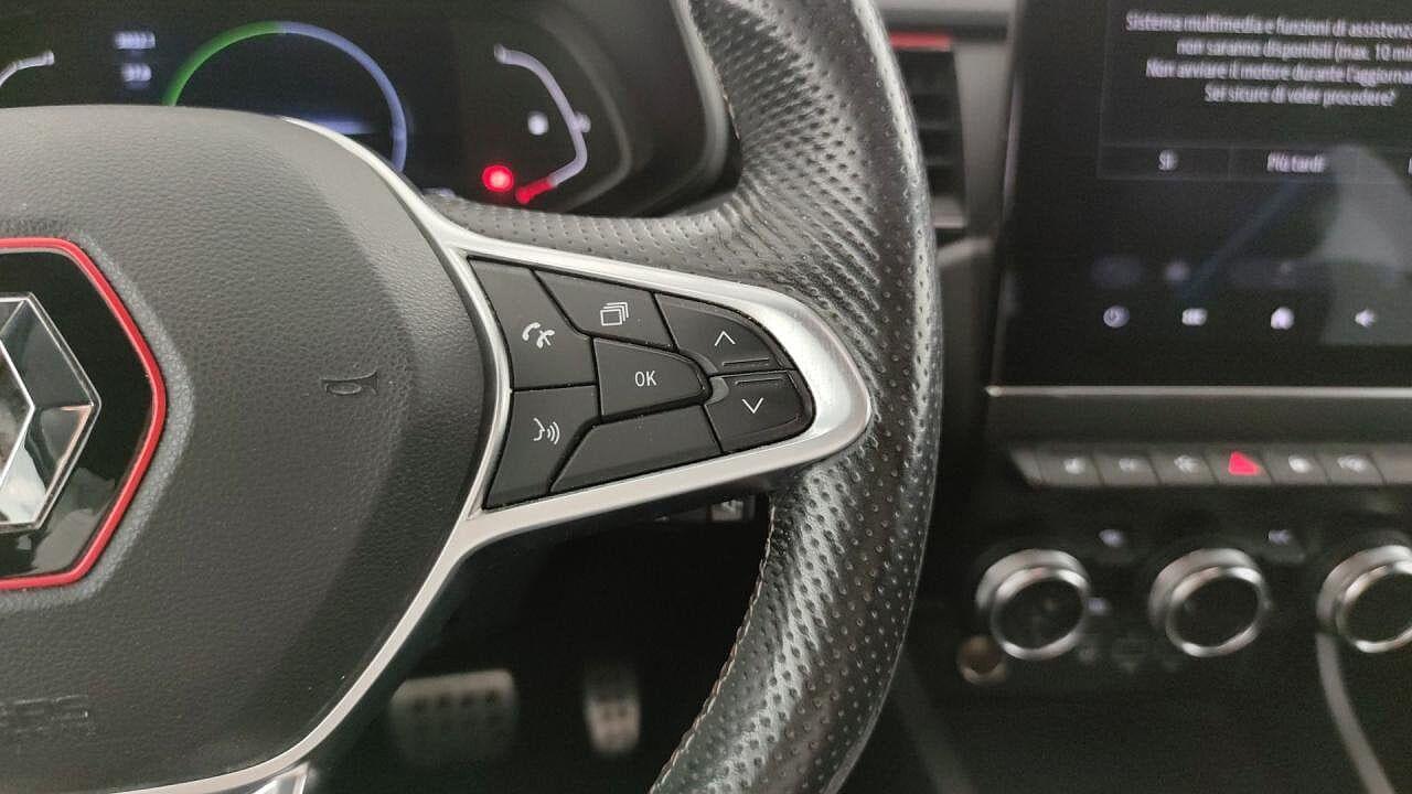 Renault Renault Arkana usata, con chiusura centralizzata