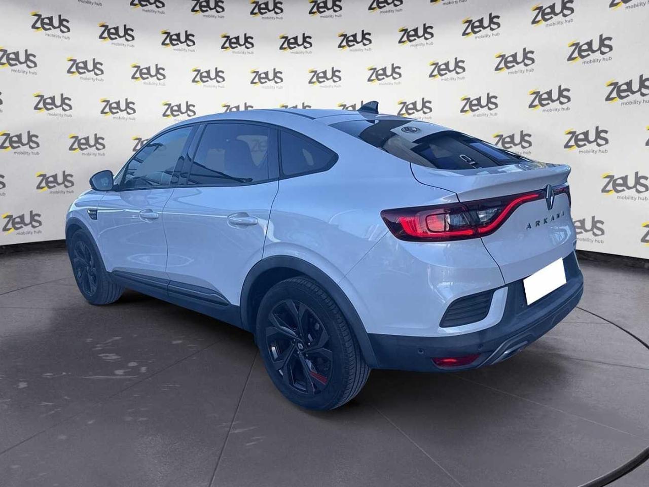 Renault Renault Arkana usata, con antenna satellitare