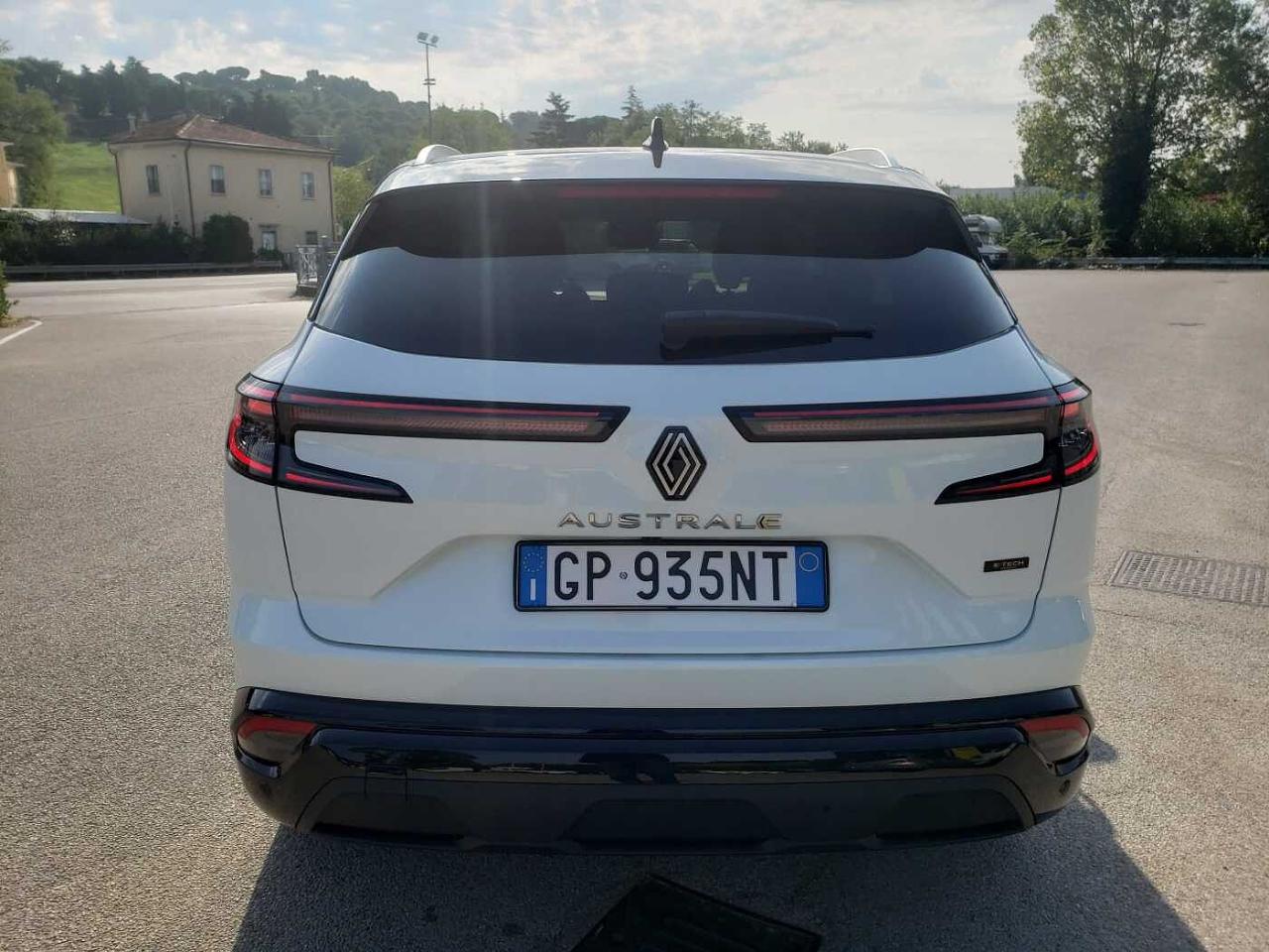 Renault Renault Austral usata, con Alert sonoro per i pedoni