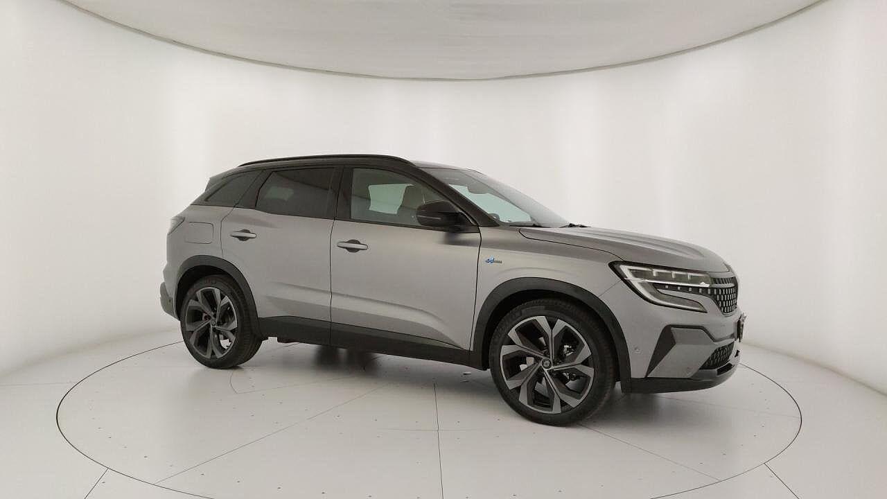 Renault Renault Austral usata, con 4x Airbag (fontali + laterali)